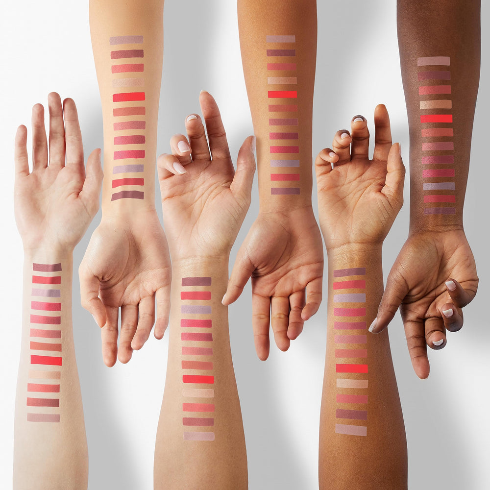 B.C BEAUTY CONCEPTS on lips application highlighting glossy finish and color payoff