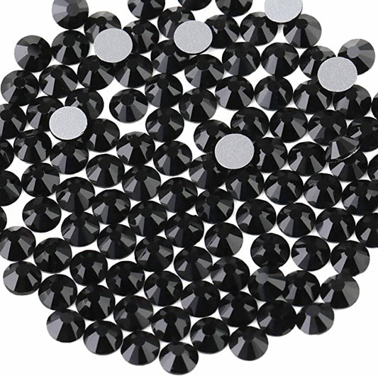 BEADSLAND close-up of glass SS16 facet cuts highlighting sharp sparkle and uniform size
