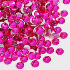 BEADSLAND close-up of faceted SS20 rhinestone highlighting reflective sparkle