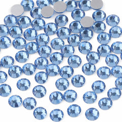 BEADSLAND close-up of SS16 facets highlighting sparkle and precision