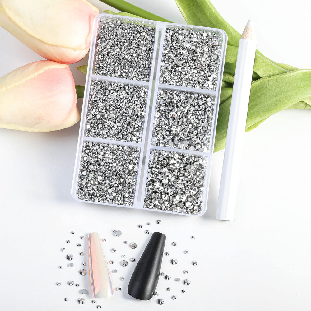 BEADSLAND close-up faceted silver hematite rhinestones highlighting bright glass sparkle