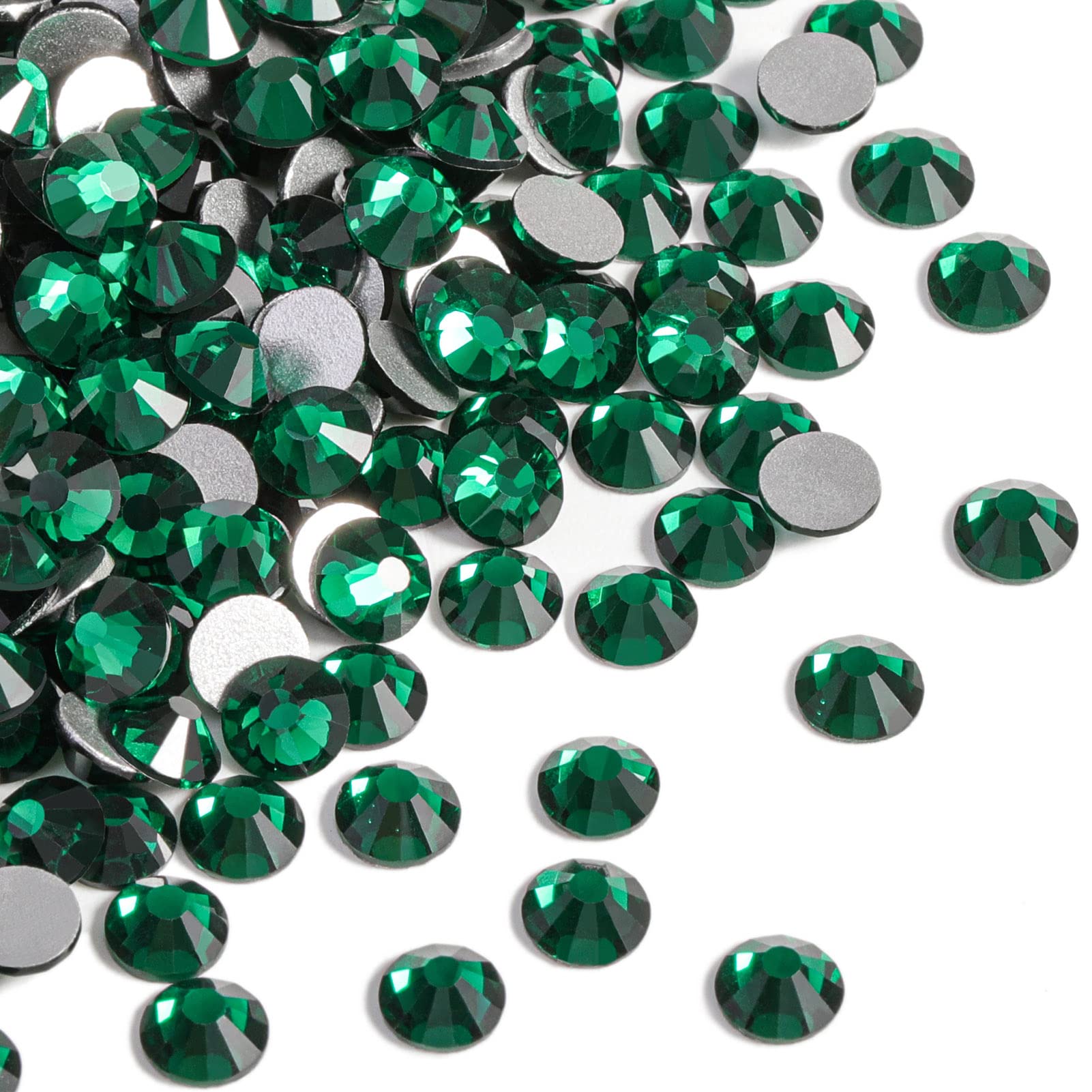 BEADSLAND pack of 2880 emerald SS16 rhinestones showing organized container and quantity benefit