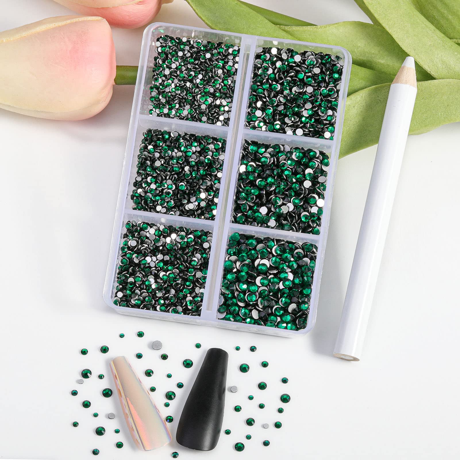 BEADSLAND close-up of emerald rhinestone facets highlighting intense sparkle