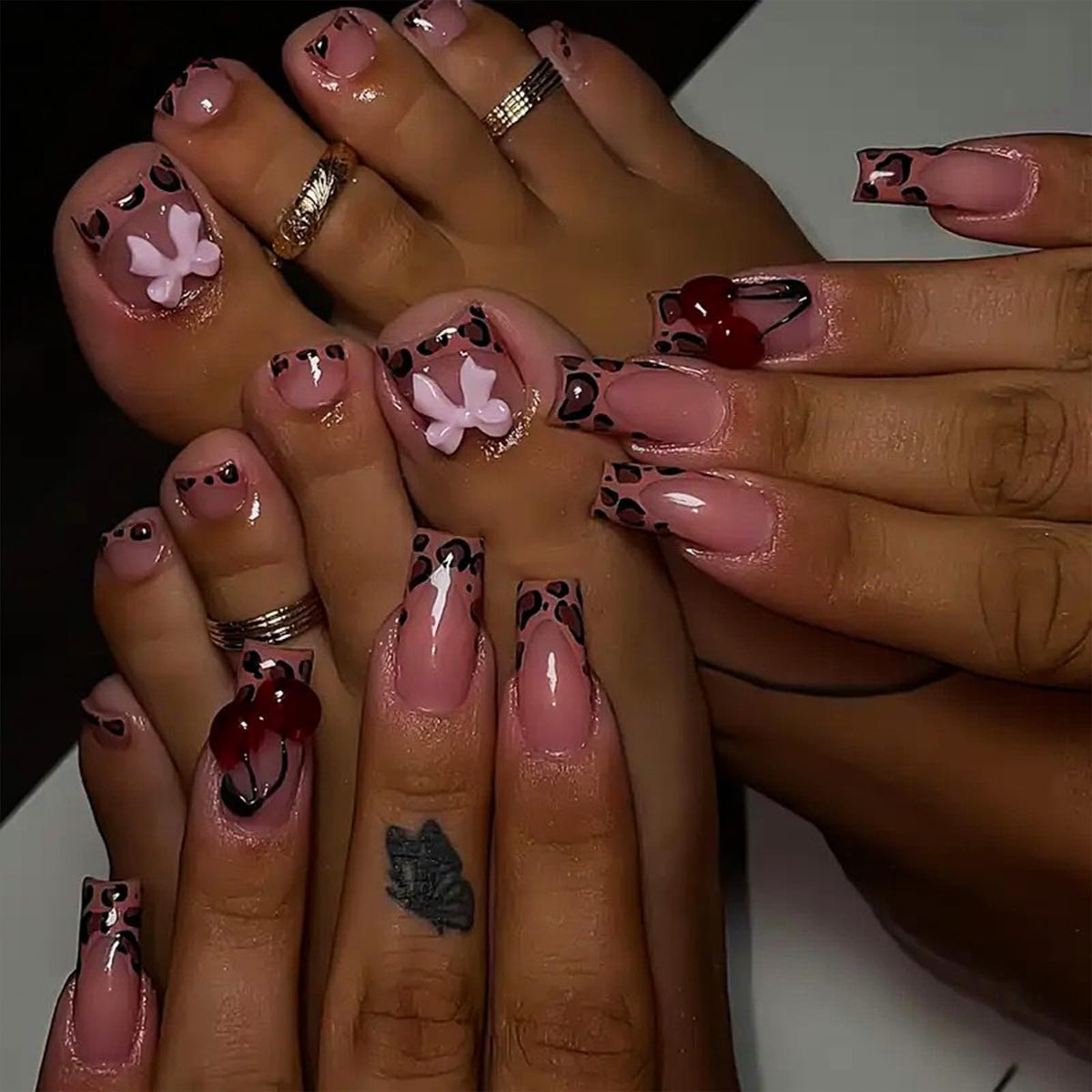 BEAWTH front packaging showing full 48-piece nail and toenail kit for convenience