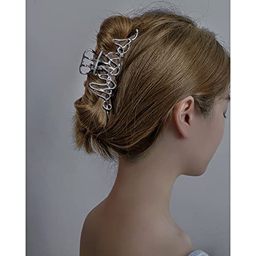 BeeGift clip securing a half-up hairstyle for a polished look