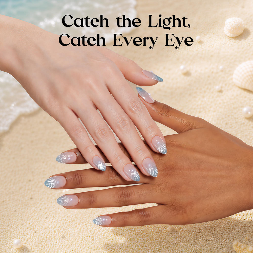 Beetles Gel Polish motion cat-eye finish reflecting light for shimmer