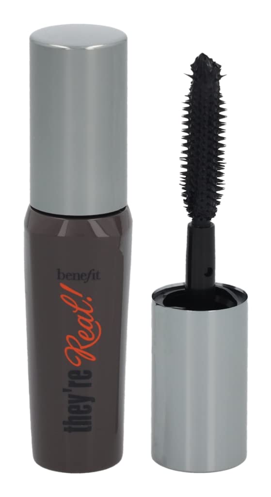 Benefit They're Real! wand close-up displaying brush design for precise lash separation