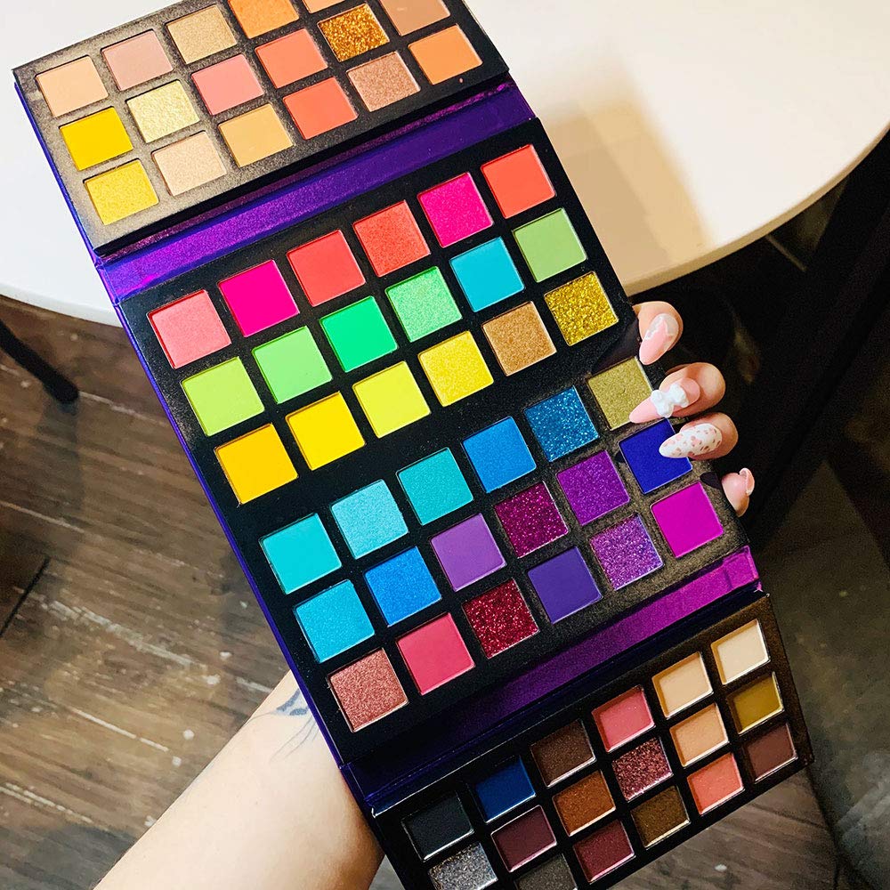 BestLand boxed packaging presented as a ready-to-gift makeup set