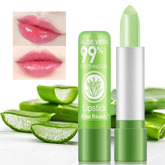 BestLand texture close-up highlighting gel-like finish and moisturizing feel