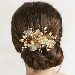 BETITETO pearl and bead texture closeup showing lustrous faux pearls for refined accent
