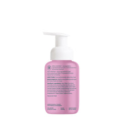 BIO SPECTRA ATTITUDE family using soap showing gentle everyday care