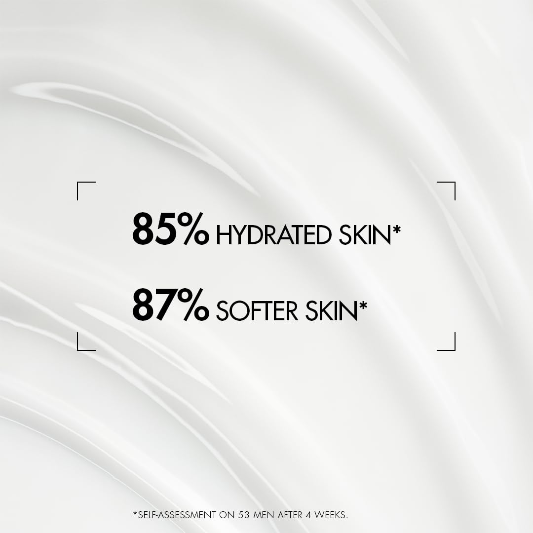 Biotherm Aquapower held in hand illustrating the 6.8 fl oz scale