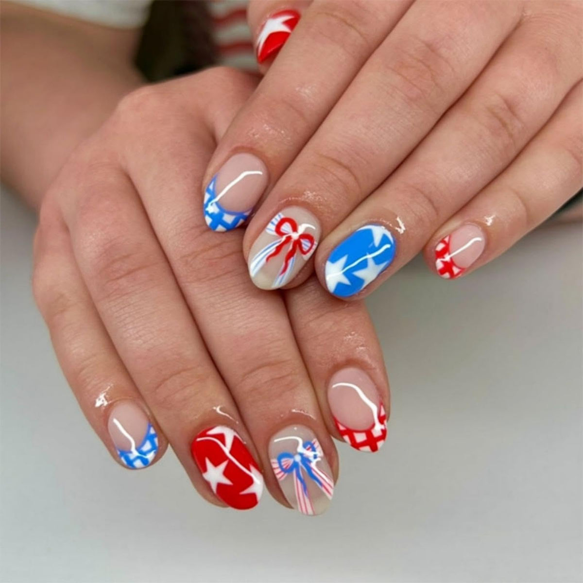 BLGTGH front view of 24-piece patriotic press-on nails showing design variety and fit benefit
