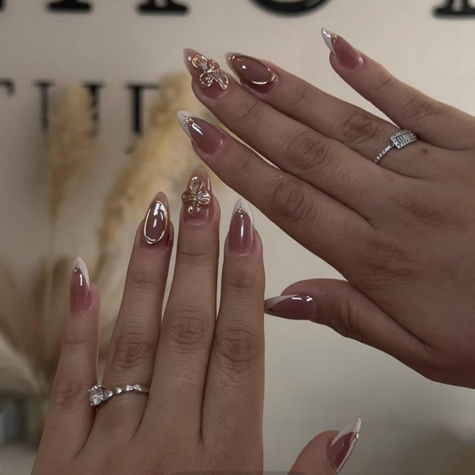 BLGTGH front packaging showing 24-piece ombre almond nails and glossy finish benefit