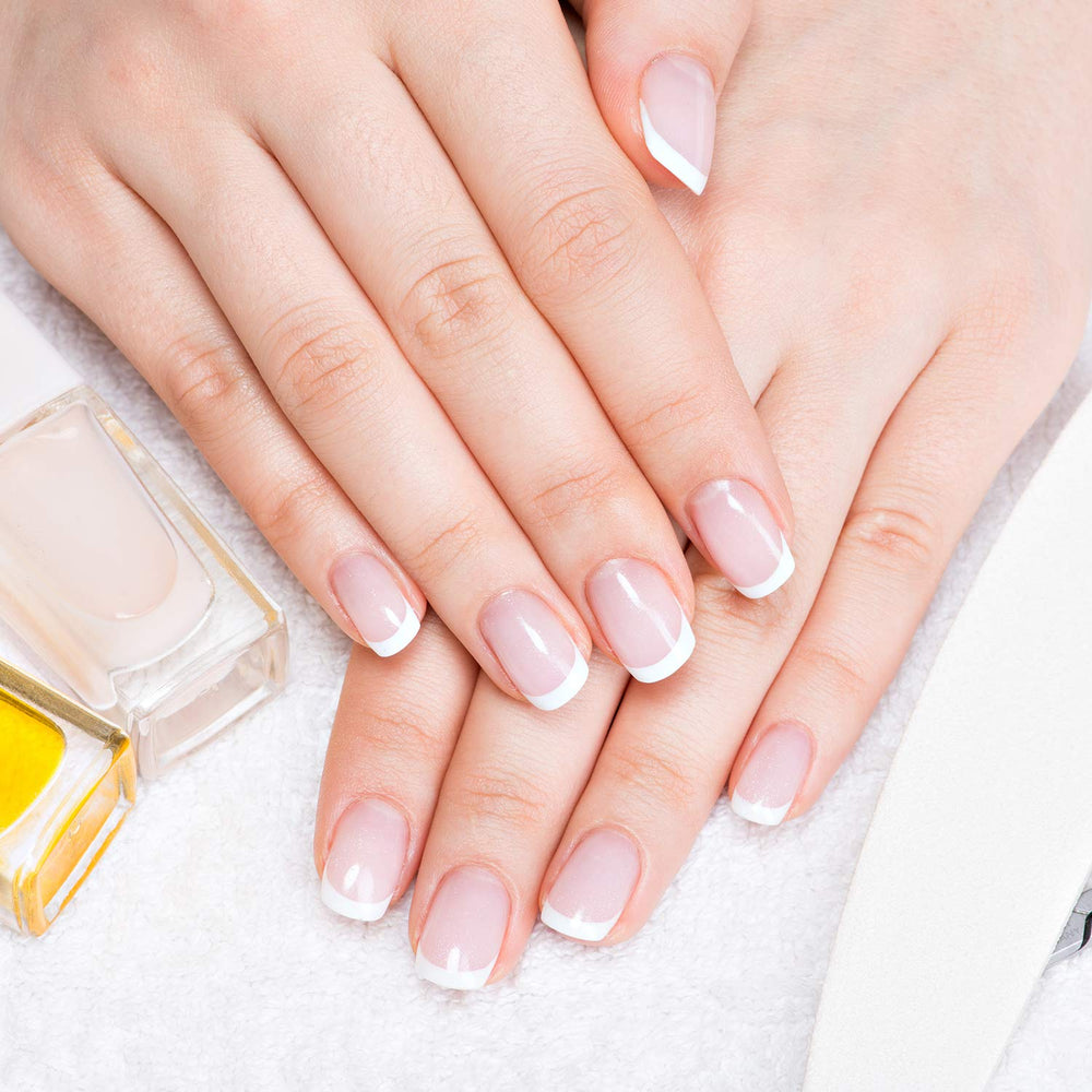 Blulu pointed cap cuticle pusher detail to tidy cuticles and prep nails