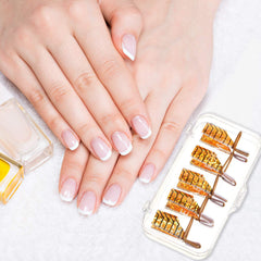Blulu in-use image of a technician applying a form for cleaner nail sculpting