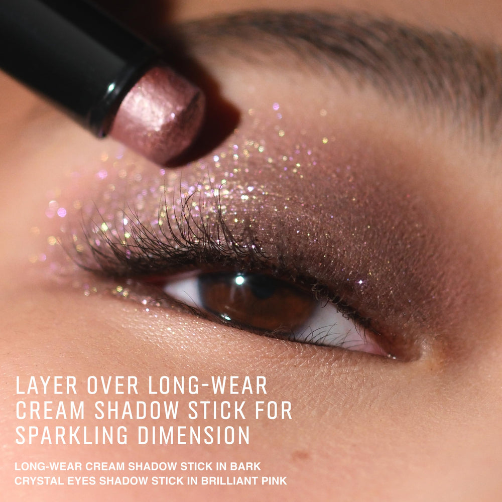 Bobbi Brown applied on eyelid demonstrating dewy shimmer and smooth blend