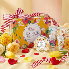 BODY & EARTH # LOVE shea butter texture close-up for deep moisturization benefit