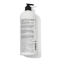 Bondbar conditioner texture on palm displaying creamy consistency and hydration