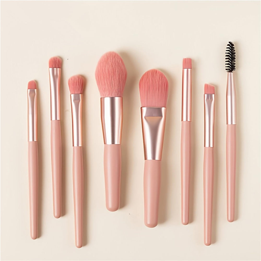 BONNIE CHOICE eyebrow pencil and eyeliner pen detail for sharp shaping