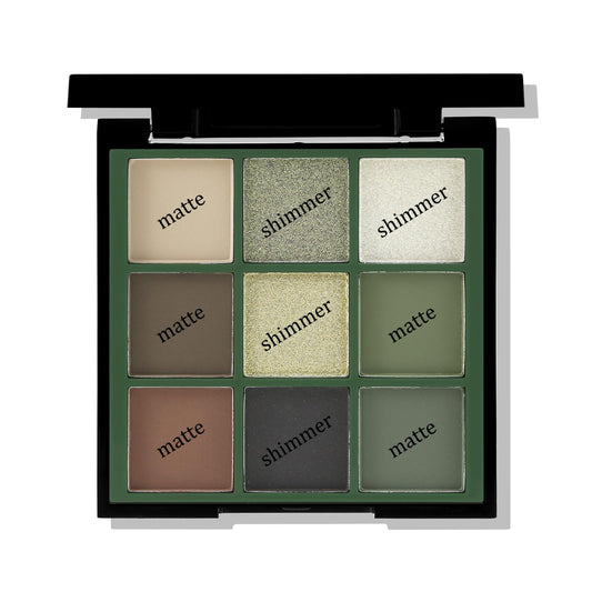Boobeen close-up texture of matte and shimmer for smooth blending benefit