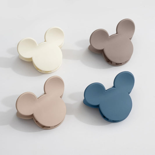 BOUNIQ close-up of clip hinge and matte texture, highlights durable flexible material