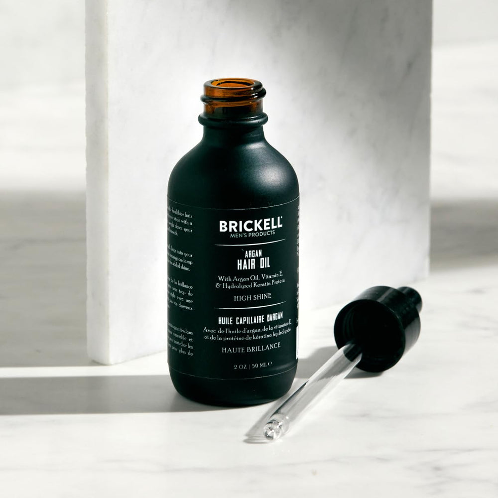 Brickell Men's Product clear argan oil texture demonstrating lightweight finish