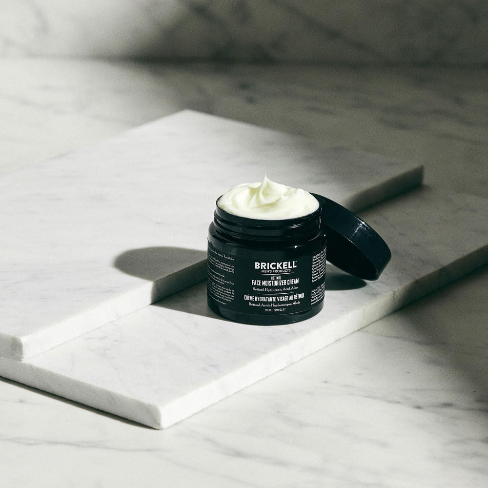 Brickell Men's Products ingredient display with hyaluronic acid and retinol benefits