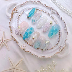 BSBTBZ close-up of 3D shell and pearls highlighting textured ocean look