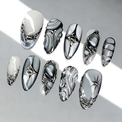 BSBTBZ front packaging showing 30-piece nail set and design variety benefiting quick selection