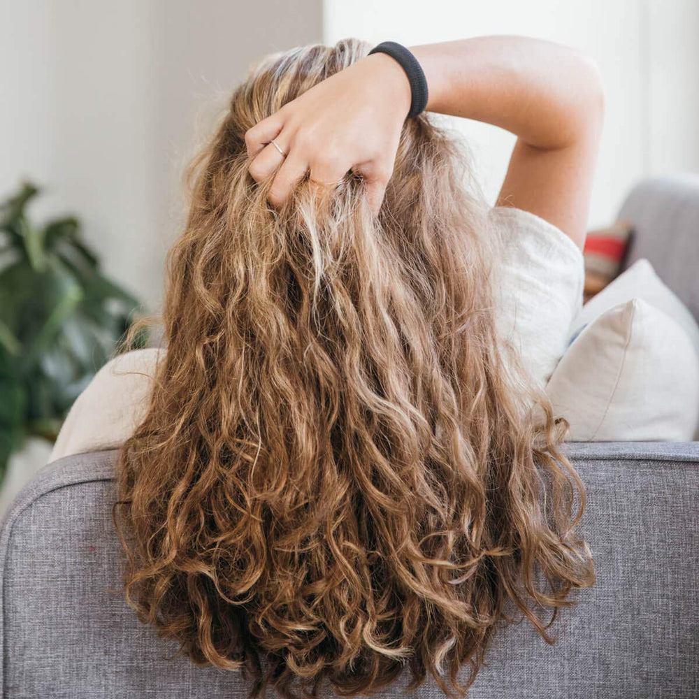 Burlybands seamless edge detail emphasizing snag-free design and hair protection