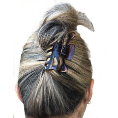 Camila Paris side profile highlighting clip curve and comfortable grip benefit