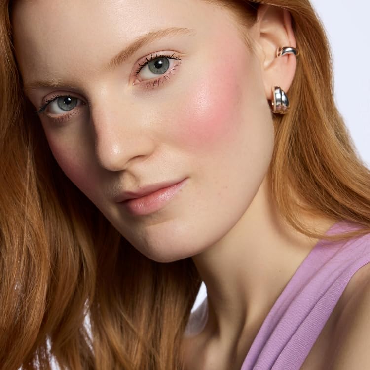 Catrice compact closed highlighting portable, travel-friendly design