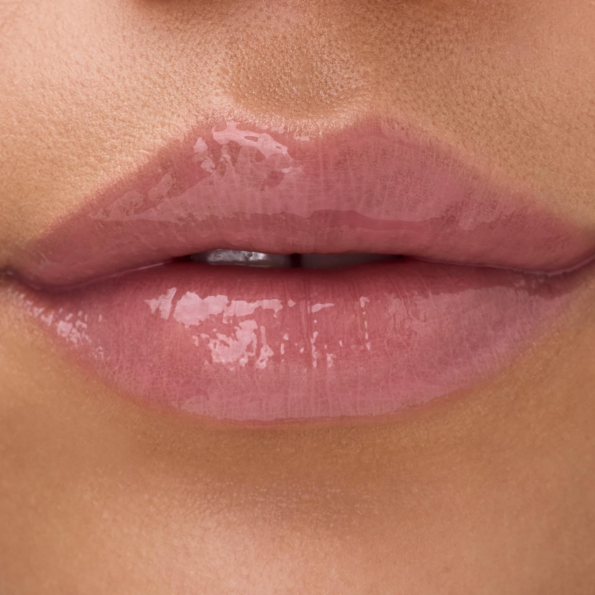 Catrice single shade rosé swatch emphasizing wearable color and glow