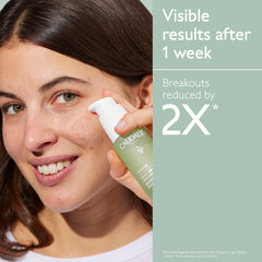 Caudalie Vinopure pipette dispensing serum for precise, lightweight application