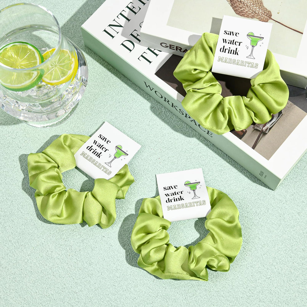 CEELGON scrunchie worn in a ponytail demonstrating secure hold and gentle wear
