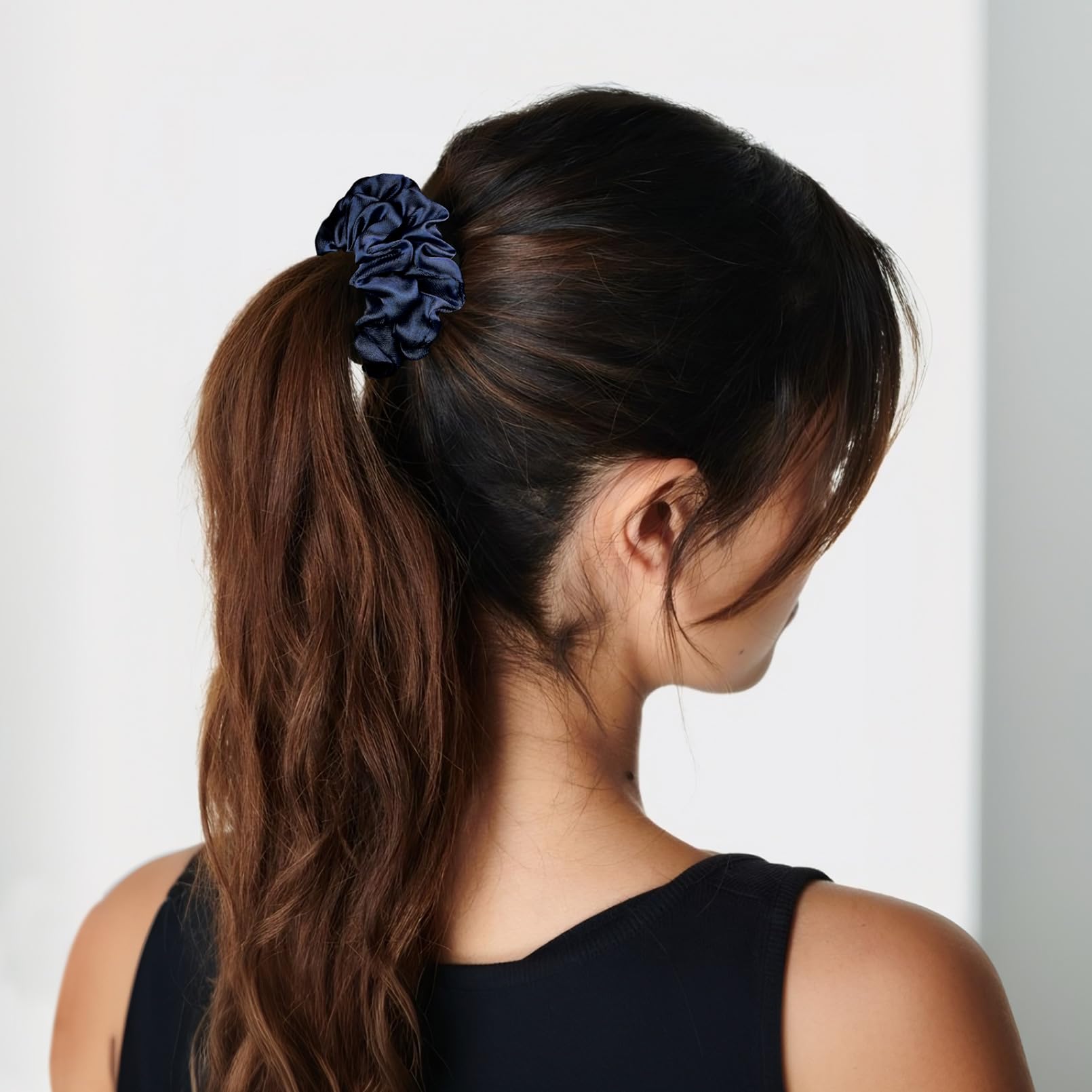 CEELGON bridesmaids wearing scrunchies during getting-ready photos for cohesive styling