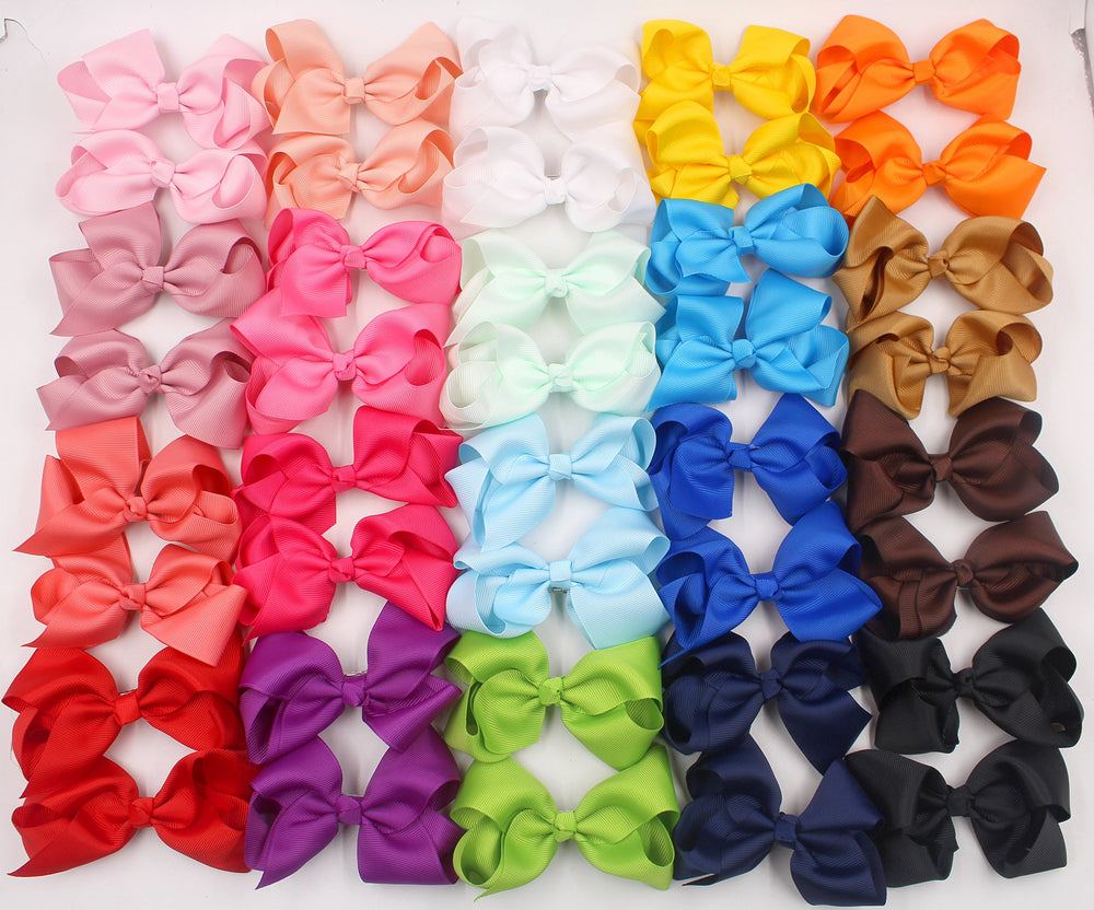 CÉLLOT bows styled on ponytail and braid showing quick styling