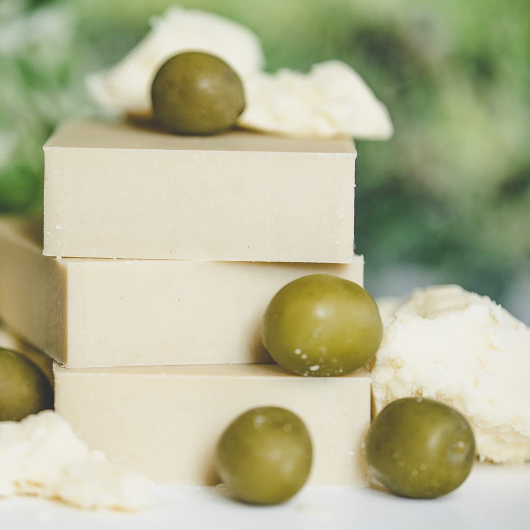 Chagrin Valley closeup of creamy shea-rich lather demonstrating moisturizing texture