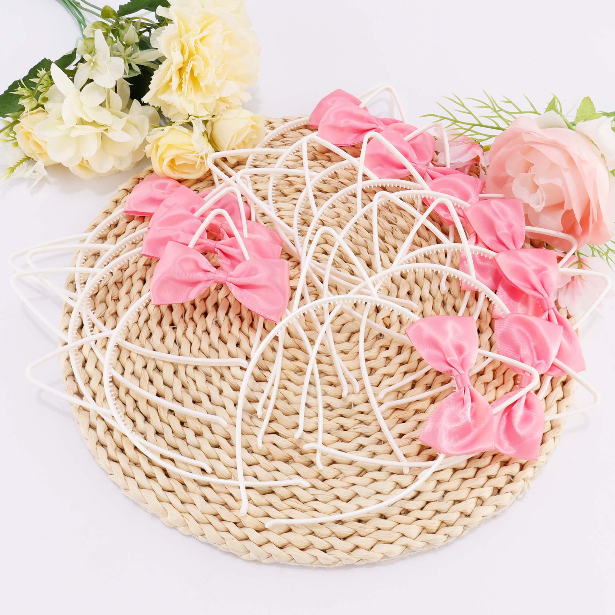Chanaco twelve-piece flatlay illustrating set quantity for group events