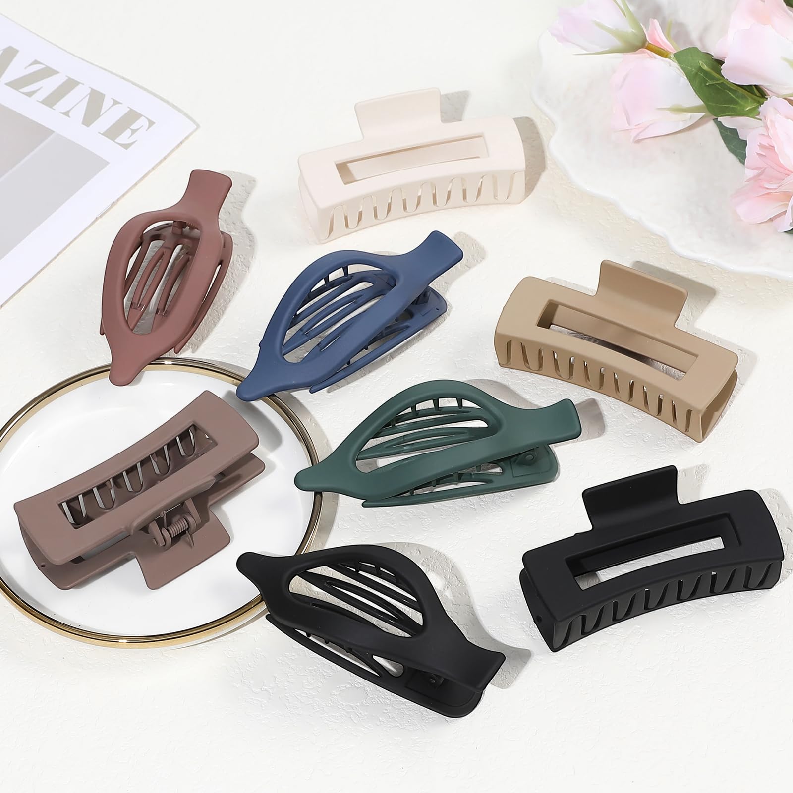CHANDAT clip styled on thin hair half-up for gentle non-slip control