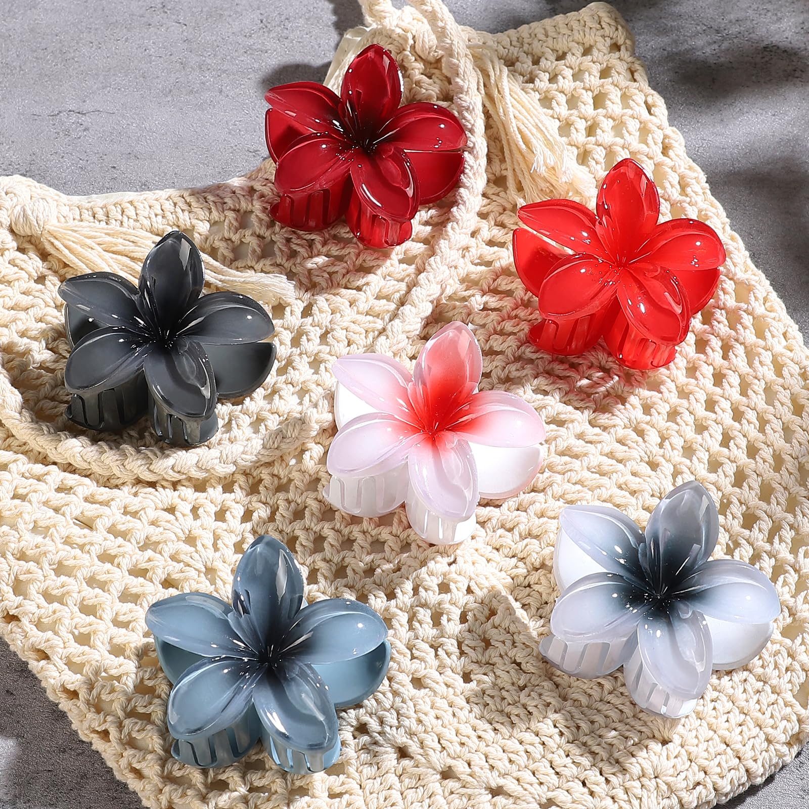 CHANDAT clip holding an updo to show secure grip and comfortable wear