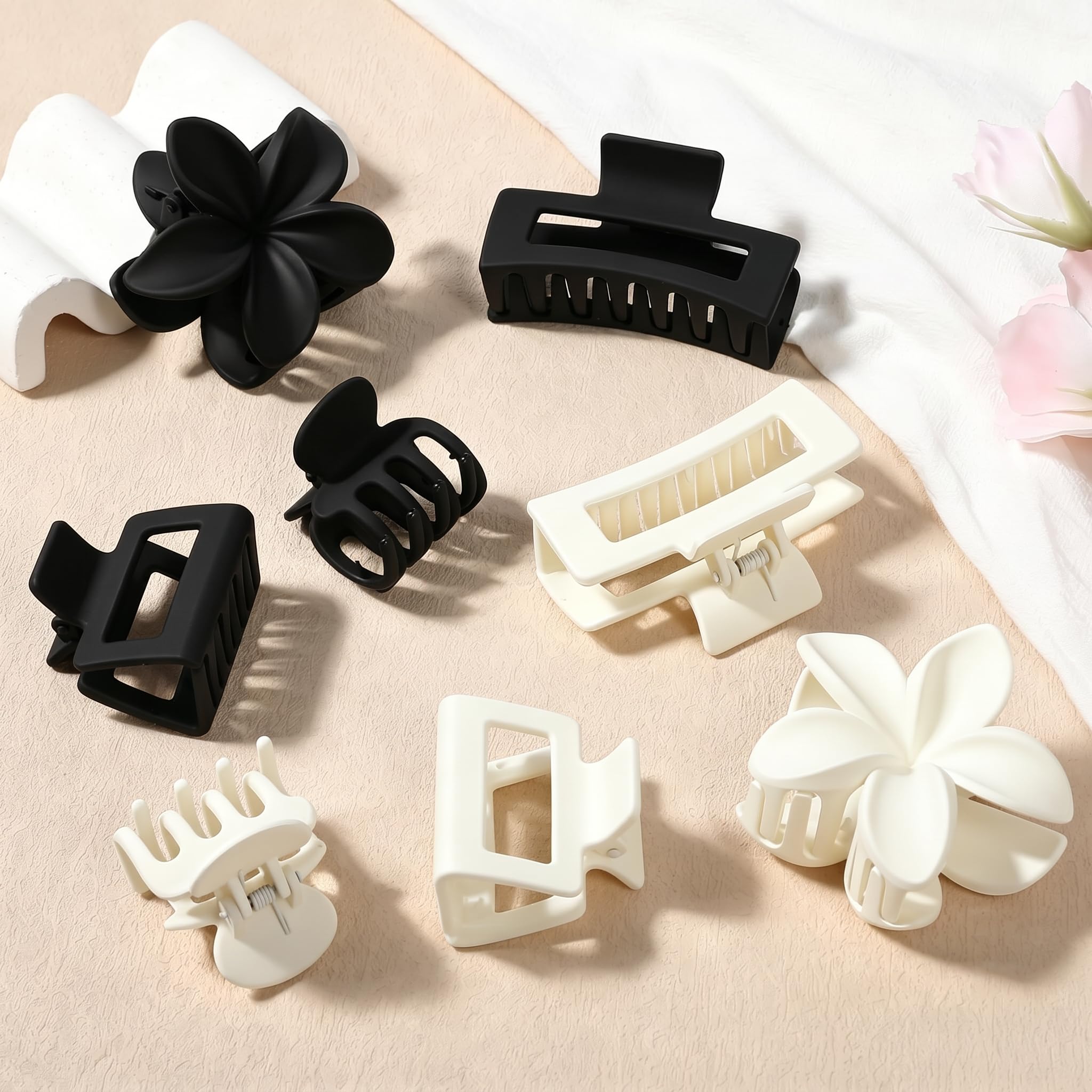 CHANDAT front view of eight matte clips showing white and black colors and set variety