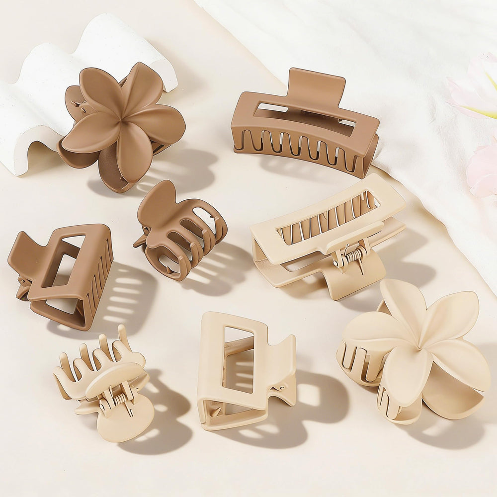 CHANDAT front view of eight cream and beige matte clips, neat storage benefit