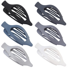 CHANDAT clip used in bathroom mirror routine highlighting convenience during grooming