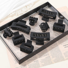 CHANDAT close-up of rectangle clip teeth and hinge highlighting secure grip