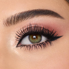 Charlotte Tilbury close-up of translucent sparkle shade catching light benefit: instant luminosity