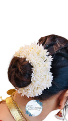 Charming BharatCrafts elastic band detail showing stretch and secure hold benefit