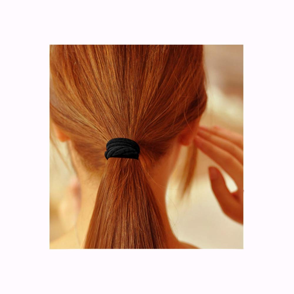 chkoodi model with hair up during workout showing secure, gentle grip