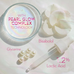 Cicatricure close-up label with ingredients list reassuring formula transparency